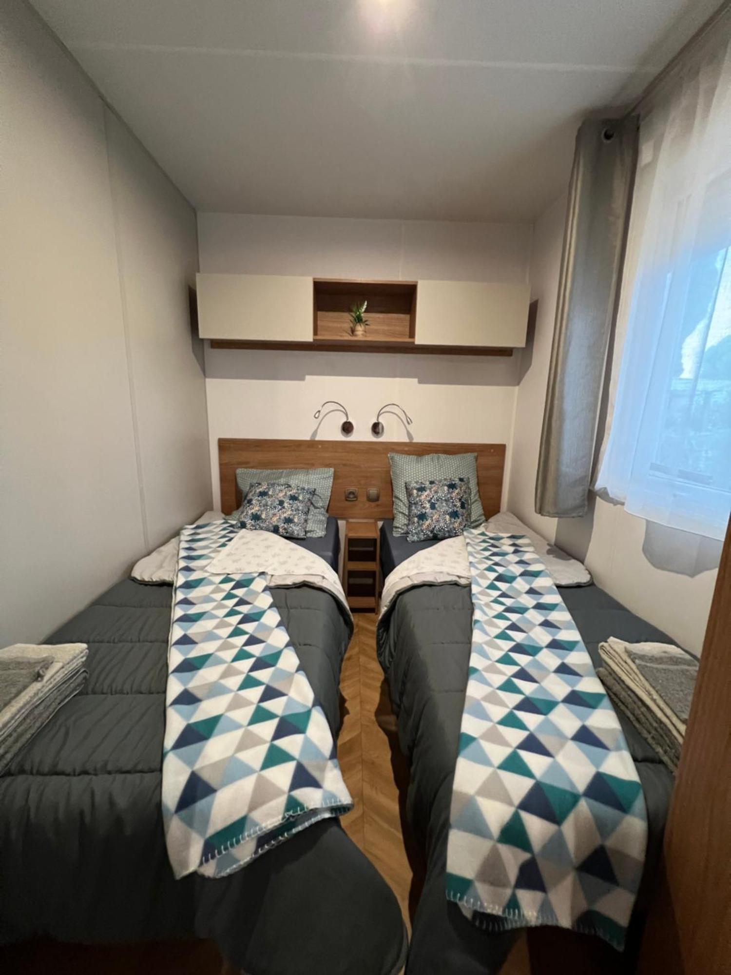 Camping Del Mar 10, Mobil Home Petit Paradis, 6 Personnes, Bord De Mer, Camping Del Mar Village Argeles-sur-Mer Exterior photo