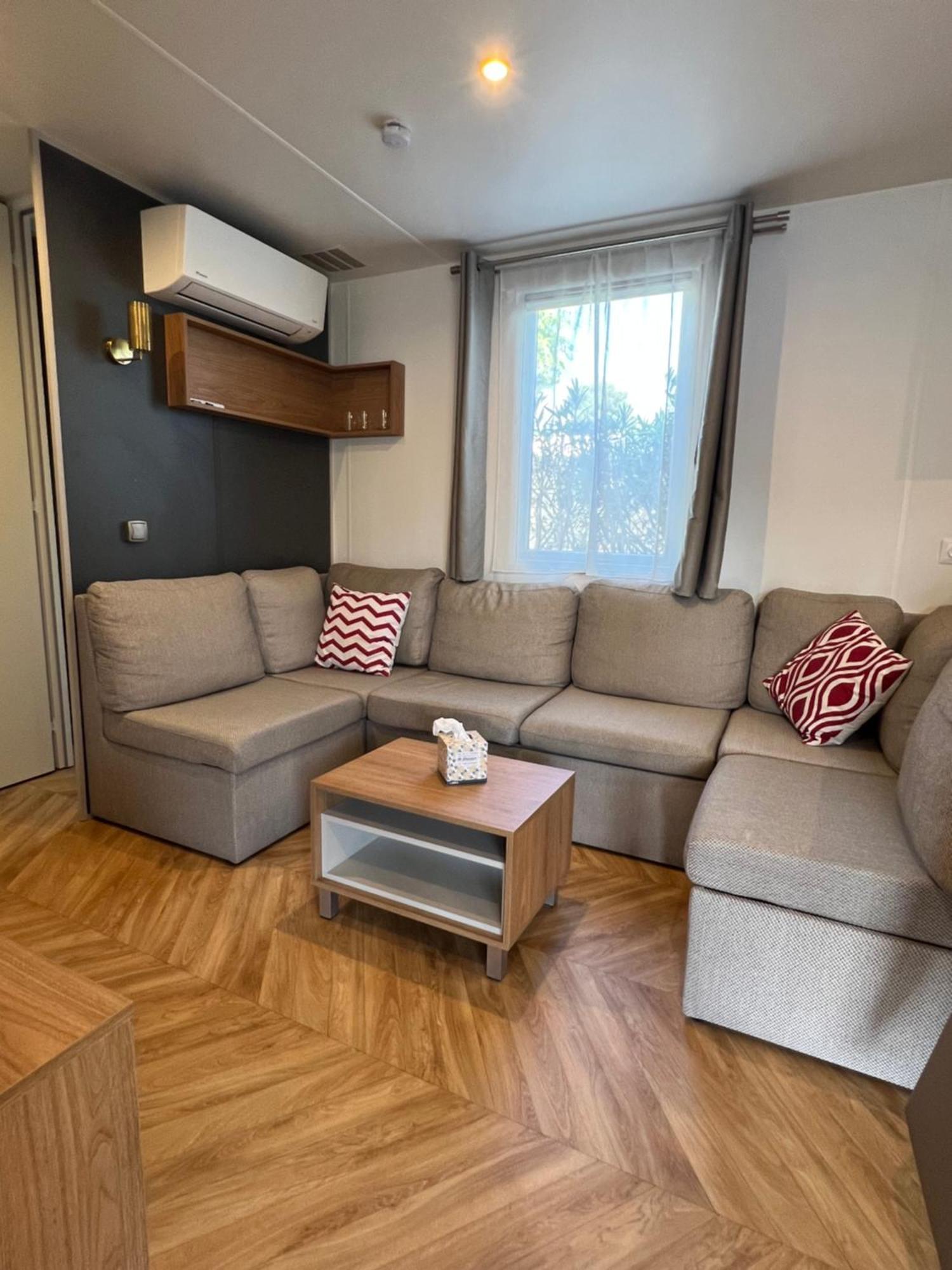 Camping Del Mar 10, Mobil Home Petit Paradis, 6 Personnes, Bord De Mer, Camping Del Mar Village Argeles-sur-Mer Exterior photo